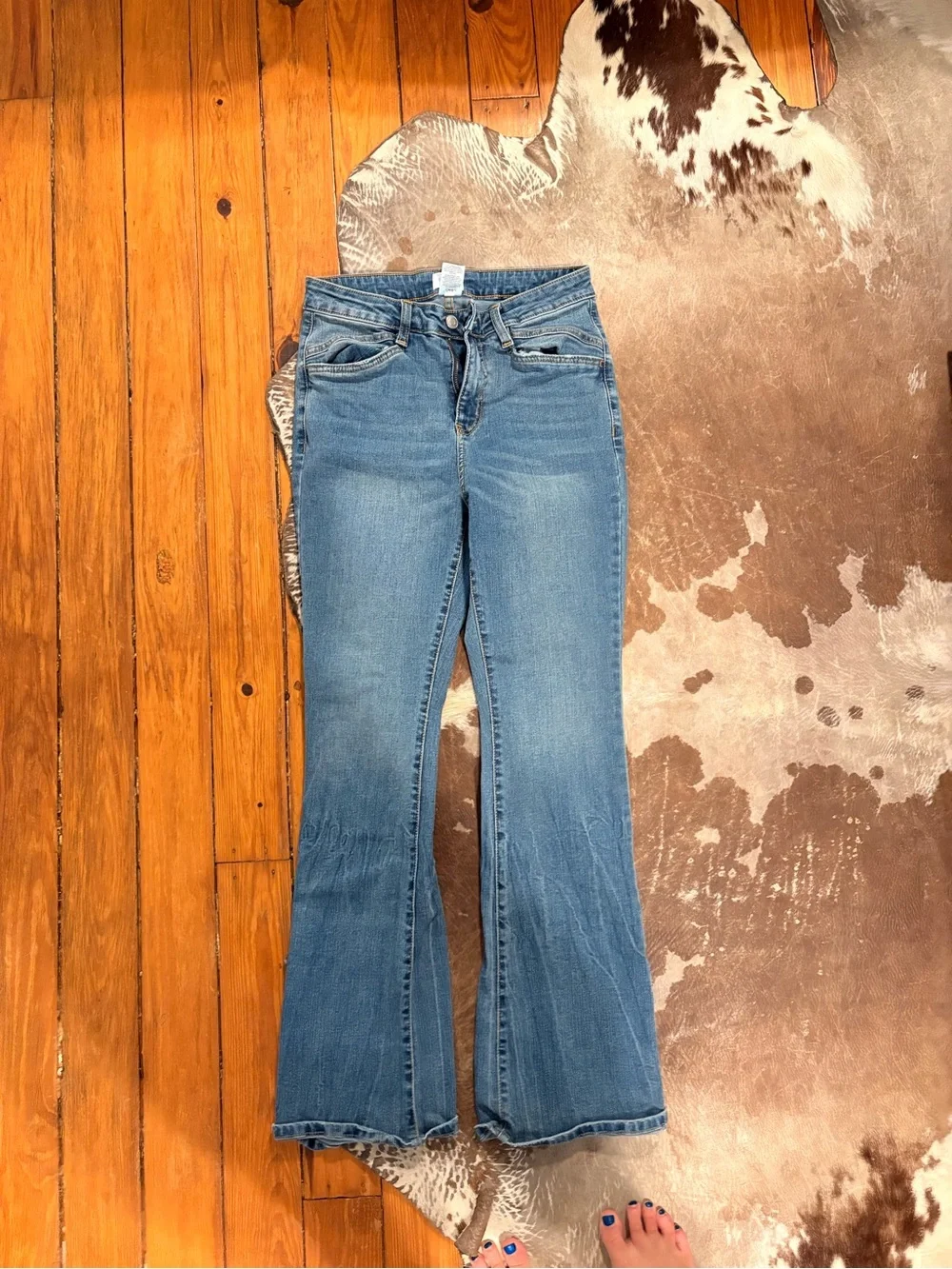 Time and Tru women’s jeans